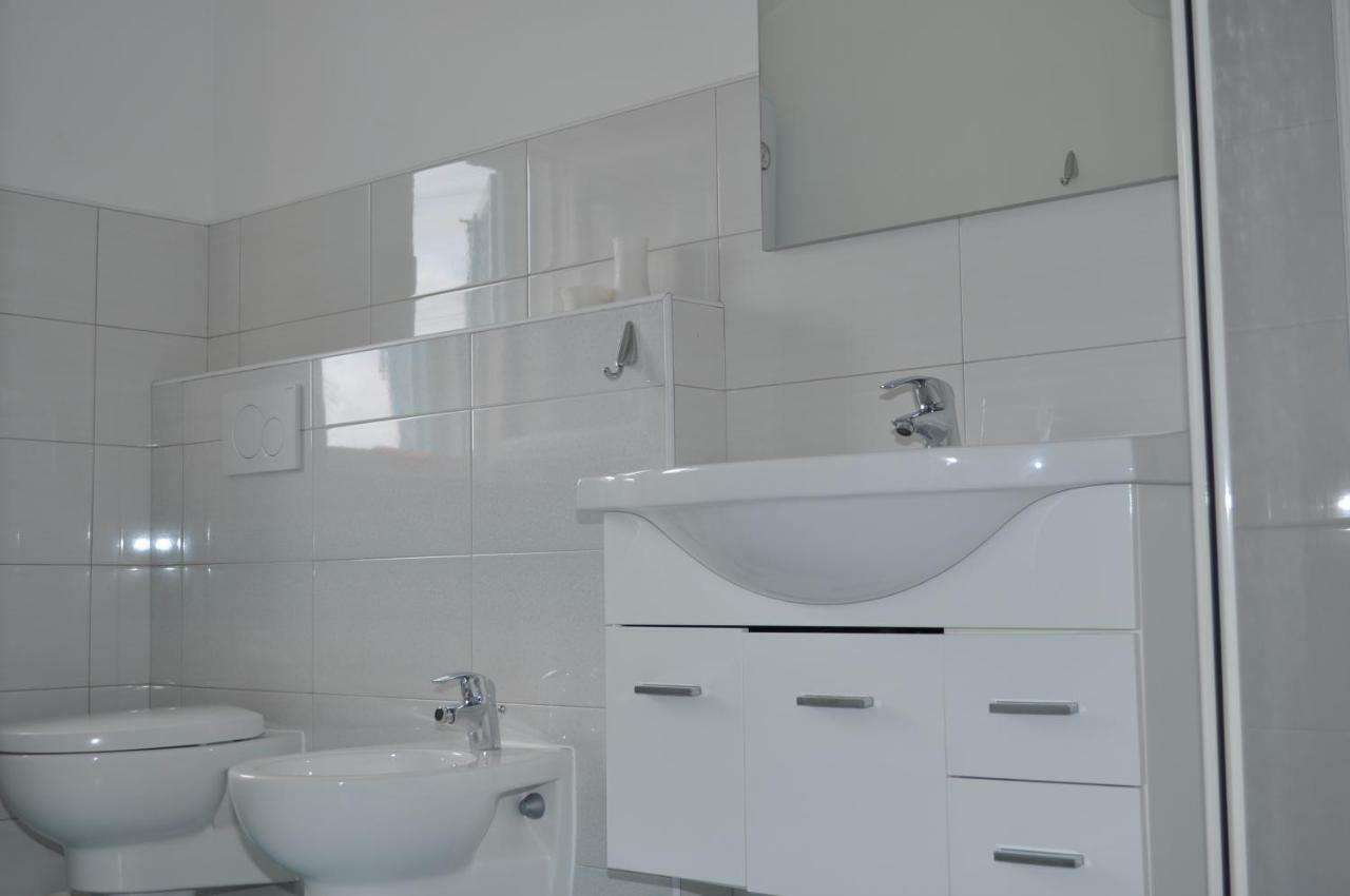 Apartments Matej & Irena Đảo Đảo Cres Ngoại thất bức ảnh